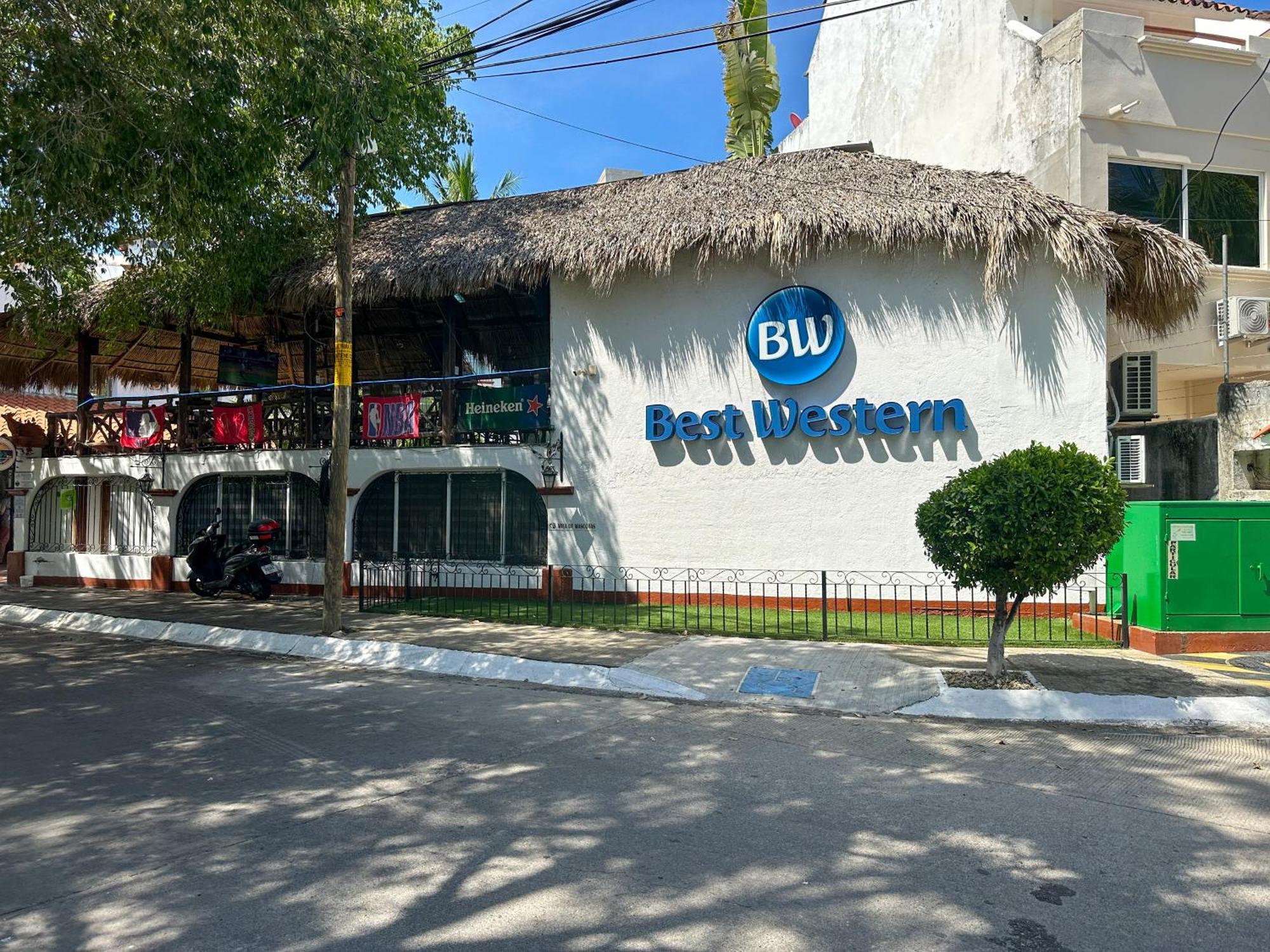Best Western Posada Chahue Santa Cruz - Huatulco Exterior foto